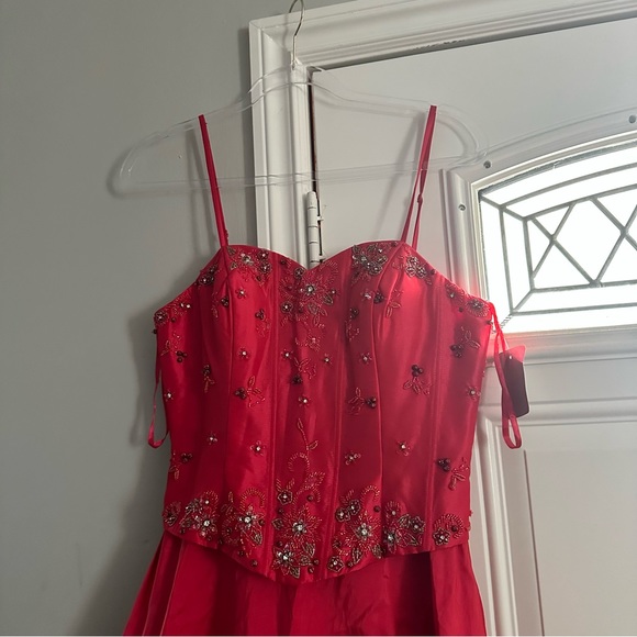 NWT Aspeed evening gown - Picture 2 of 9